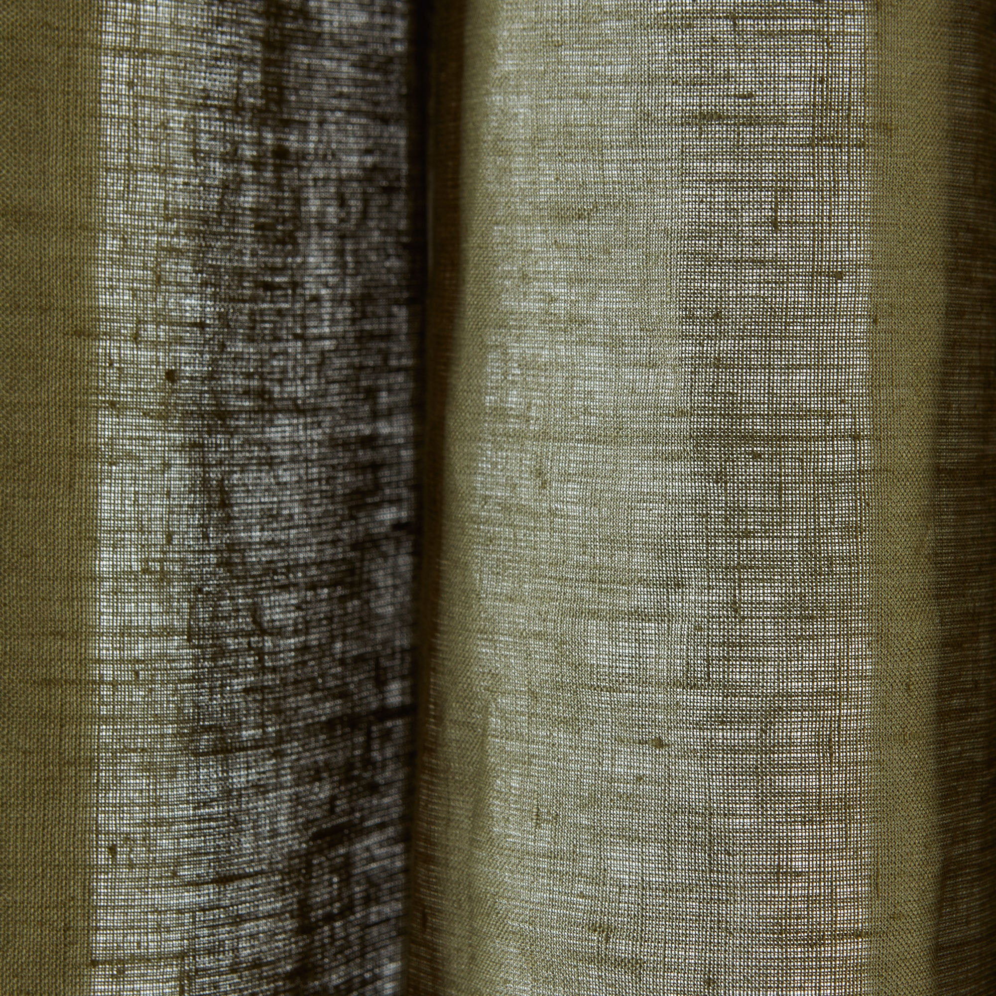 Rideau à oeillets noirs CARLINA kaki grisé et bourdon noir